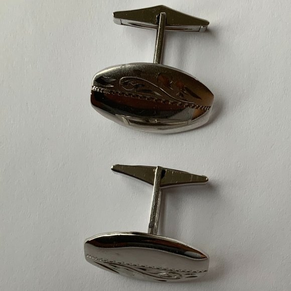 Vintage Belspan Sterling Silver Oval Cuff  Links with Engraved Design - Picture 1 of 4